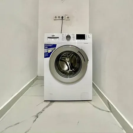 Apartment Fully Furnished Flat B8